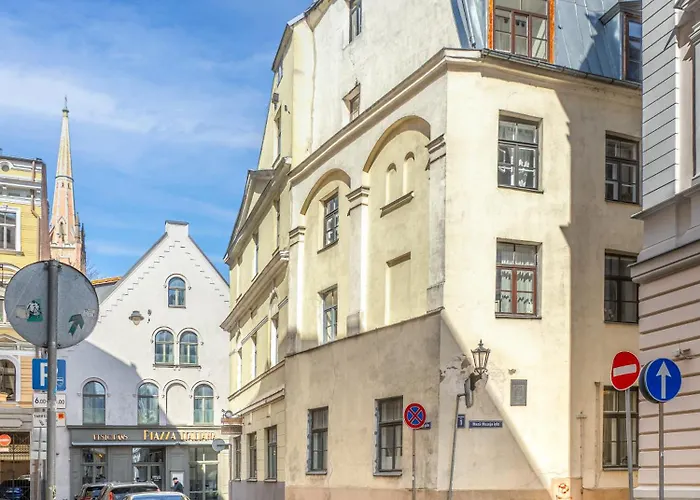 Old Riga, Next To Doma Square, 1br Apartment Riga