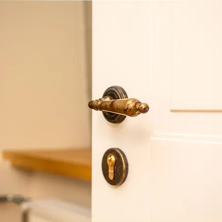 شقة Old Riga, Next To Doma Square, 1br